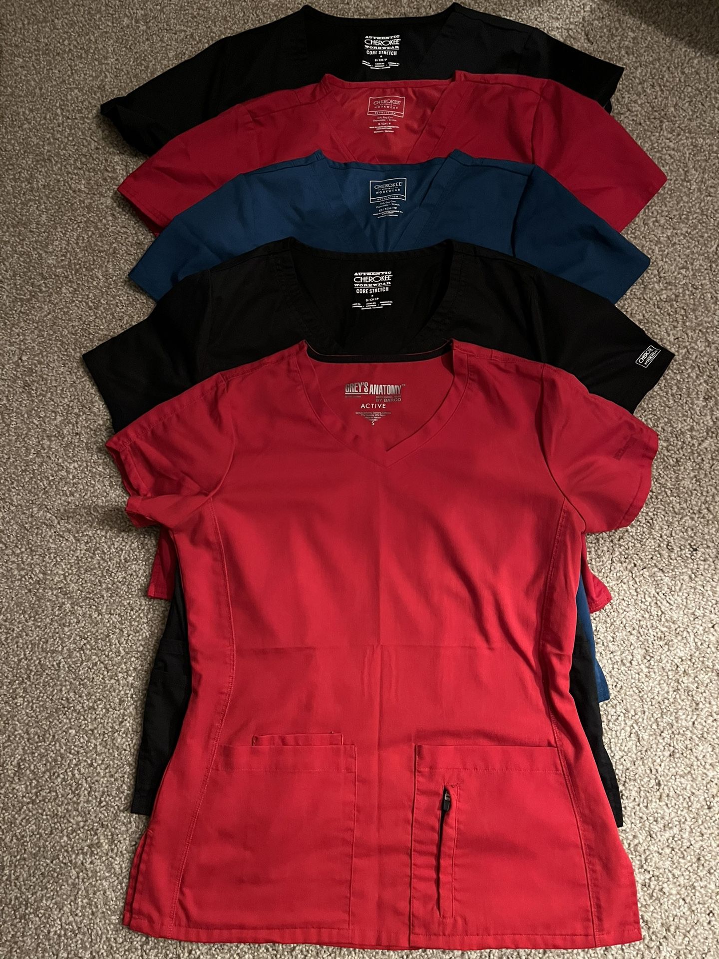 Scrubs Tops Size Small