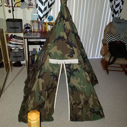 Carpa camuflada good condition