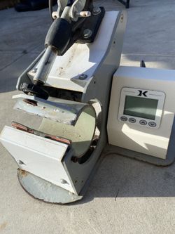 Geo Knight Mug Press 