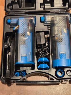 Cordless multipurpose air pumps with case and attachments, AirMan Leopard MX 1000