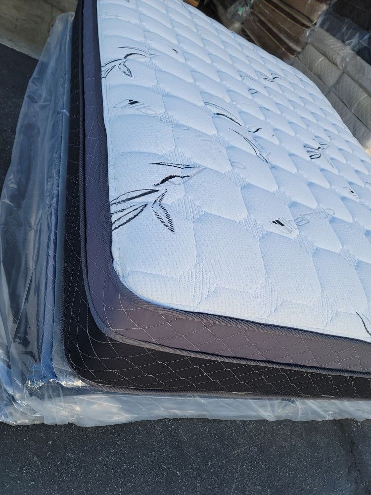 Queen Ortho Siesta Mattress And Boxspring Included