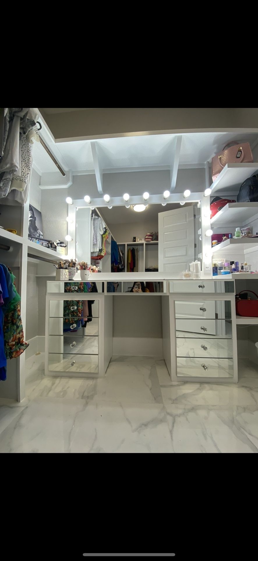 Gorgeous Vanity Makeup Station
