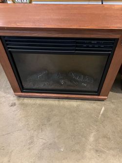 1800 Sq Foot Infrared Quartz Freestanding Fireplace On Wheels. Still Work(See & Click On Pictures)