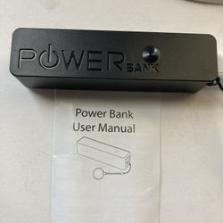 2600 mAh Mini Backup External Battery Portable Charger with USB connector