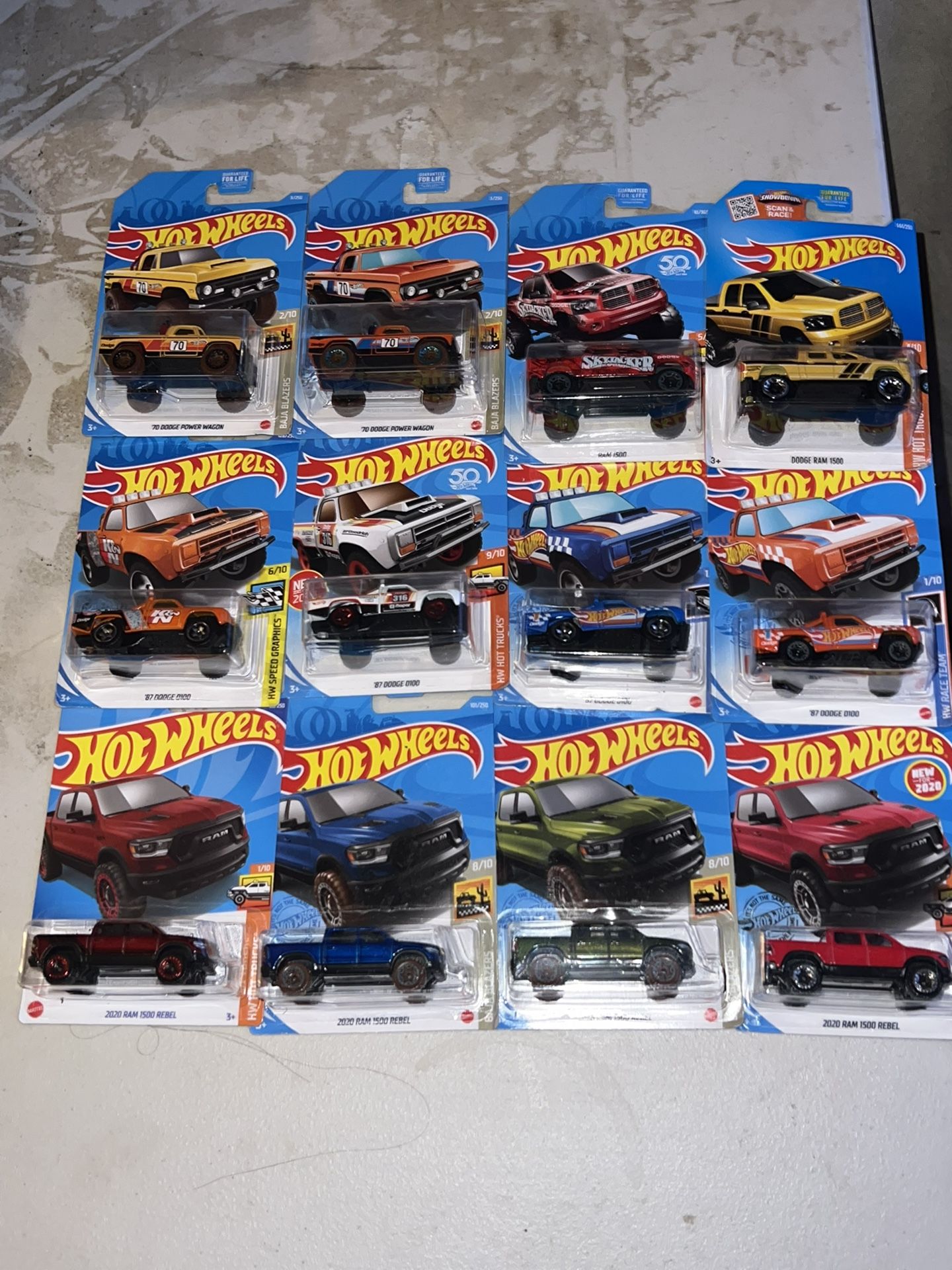 Hot Wheels Dogde ,Ram 1500 Y Power Wagon $50