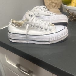 Converse Very Good Condition 