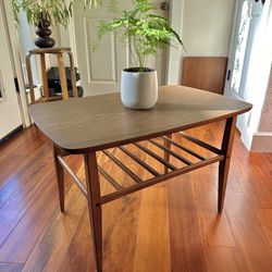 Lane Mid Century Side Table/ End Table