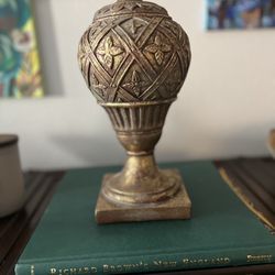 Vintage Sterling Industries gold ceramic vase