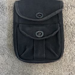 Traveled Sized Pouch