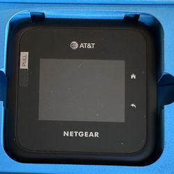 Brand NEW Netgear Nighthawk M6 PRO (open box Never Used!) OBO