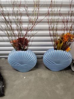 Ceramic vases