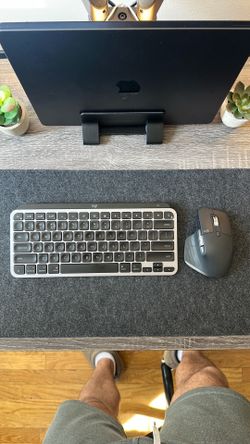 LOGITECH Keyboard + Mouse Package