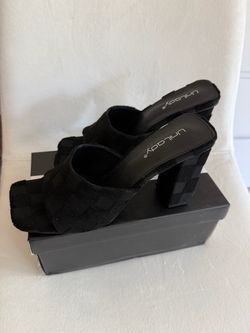 Fashion Nova Square Toe Heels