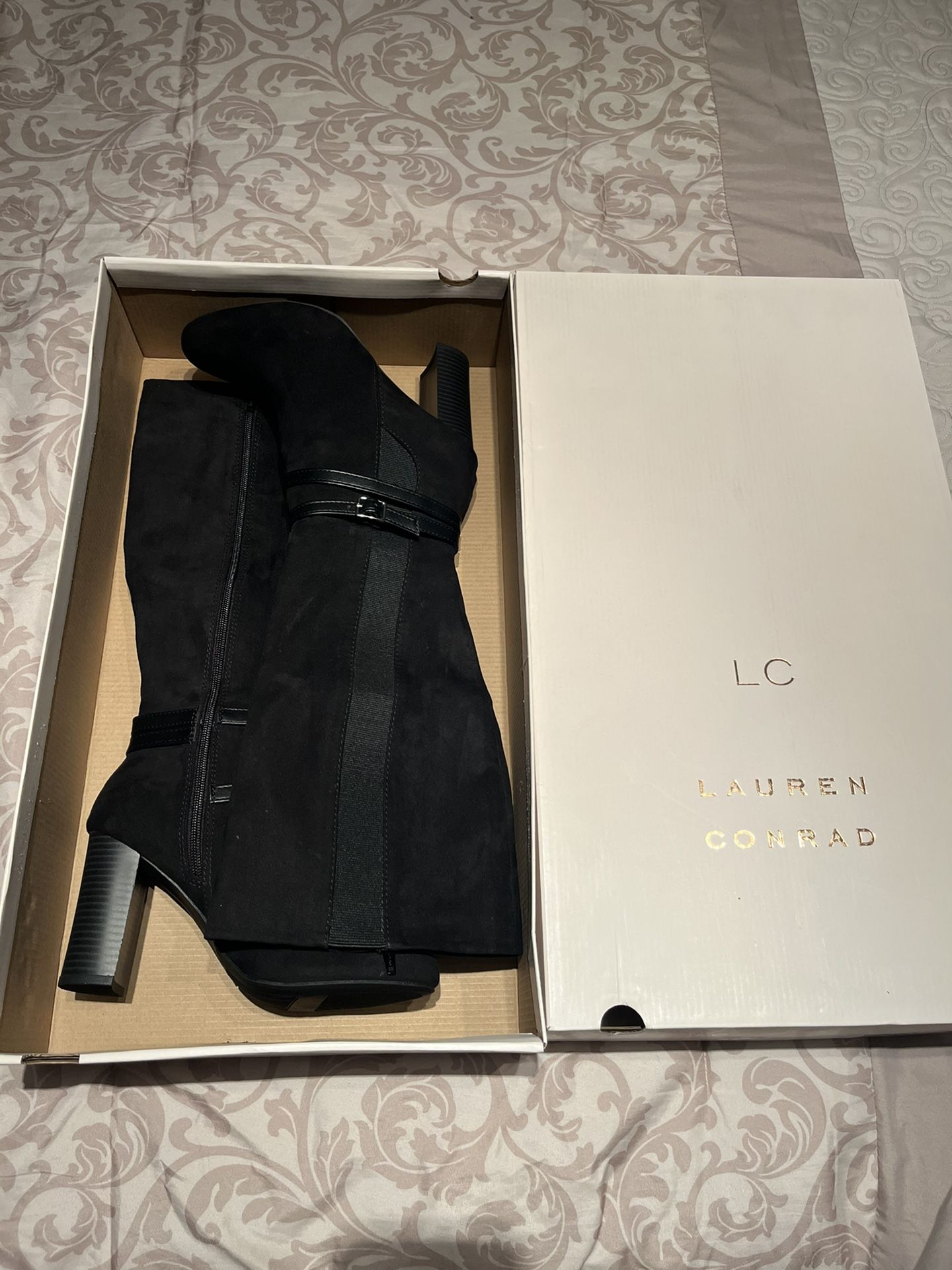 Black Boots Size 8