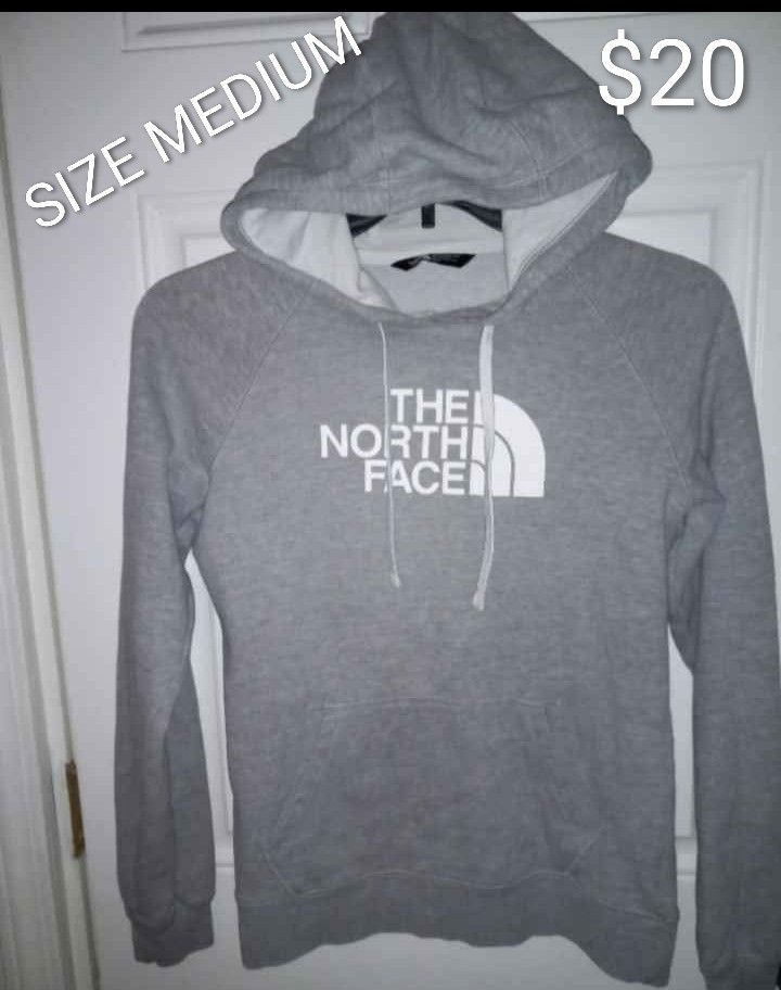 Firm In Merced ‼️🦋Women's The North Face Size Medium