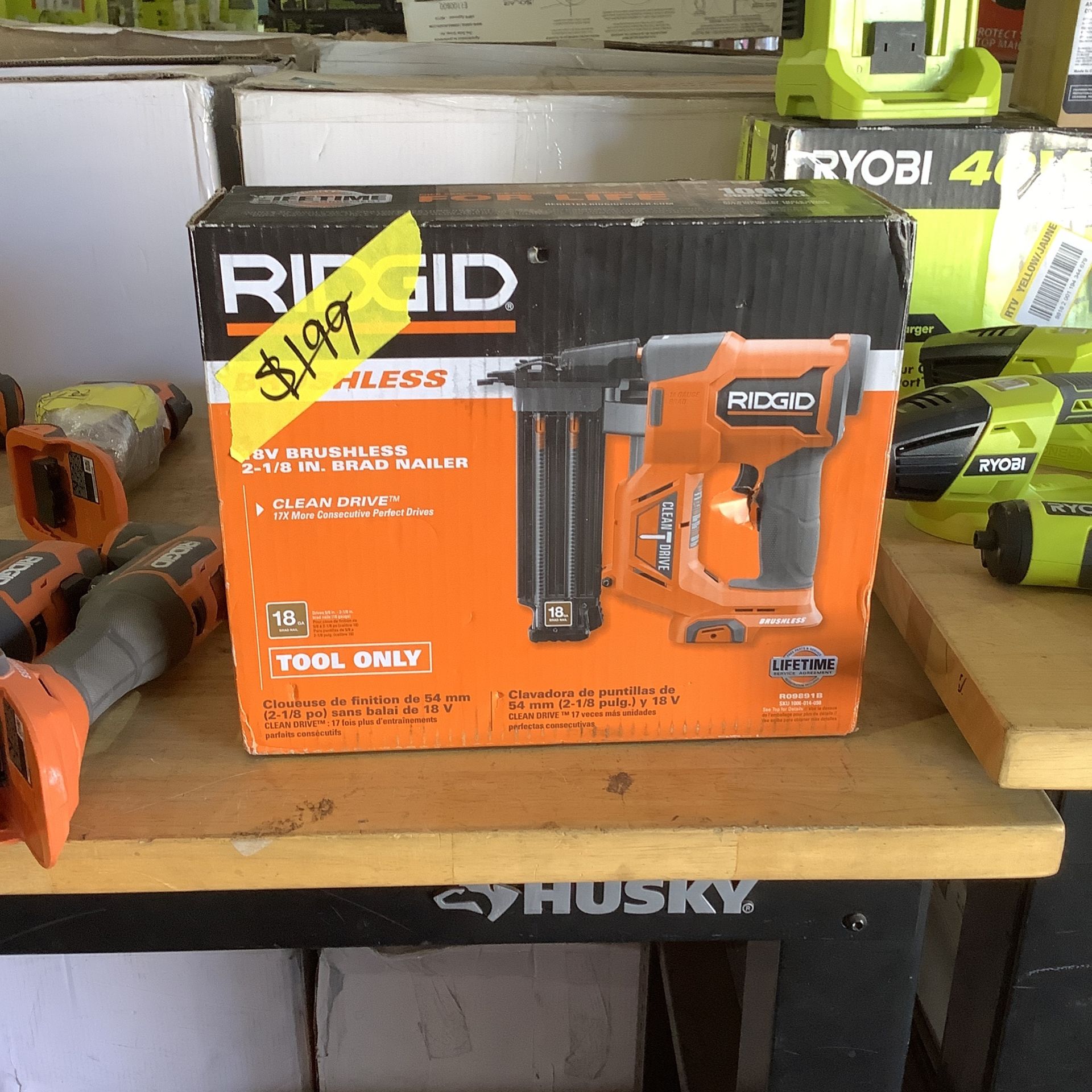 RIDGID 18V Brushless Cordless 18 Gauge 1/8 Brad Nailer (Tool