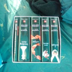 Twilight Saga Complete Collection Box Set Stephenie Meyer (2010, Hardcover) NEW
