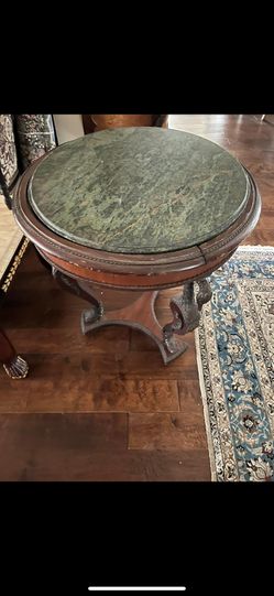 Antique Reproduction Round Marble Top Table