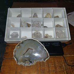 Collection of quartz, Crystals, minerals, and Geofes