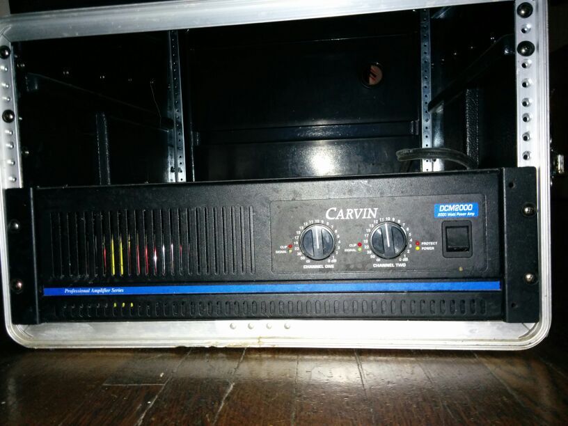 Carvin Dcm2000 2000 watt power amp