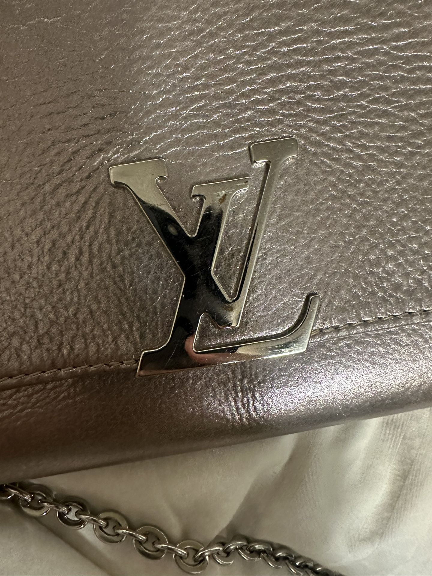 Louis Vuitton Crossbody