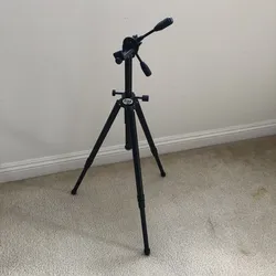 Tiltall Tripod – Sturdy & Adjustable