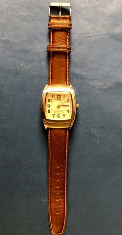 U.S. Army watch, New, leather band, military time