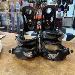 triple large snowboard, bindings located at Sin city snowboards