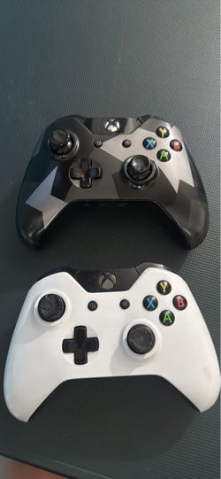 Xbox controllers