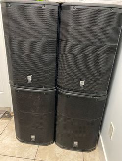 JBL PRX400 speakers