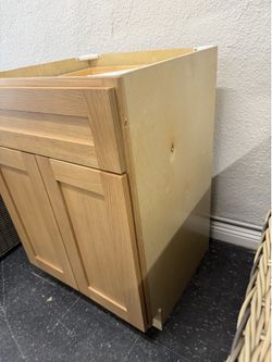 Solid wood bathroom vanity