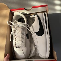 Nike Cortez Basic SL Sneakers