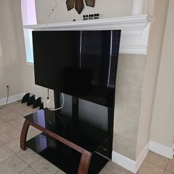 LG TV + FASHIONABLETV STAND