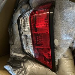 1986 300E Headlights, Turn Signal And Break Lights