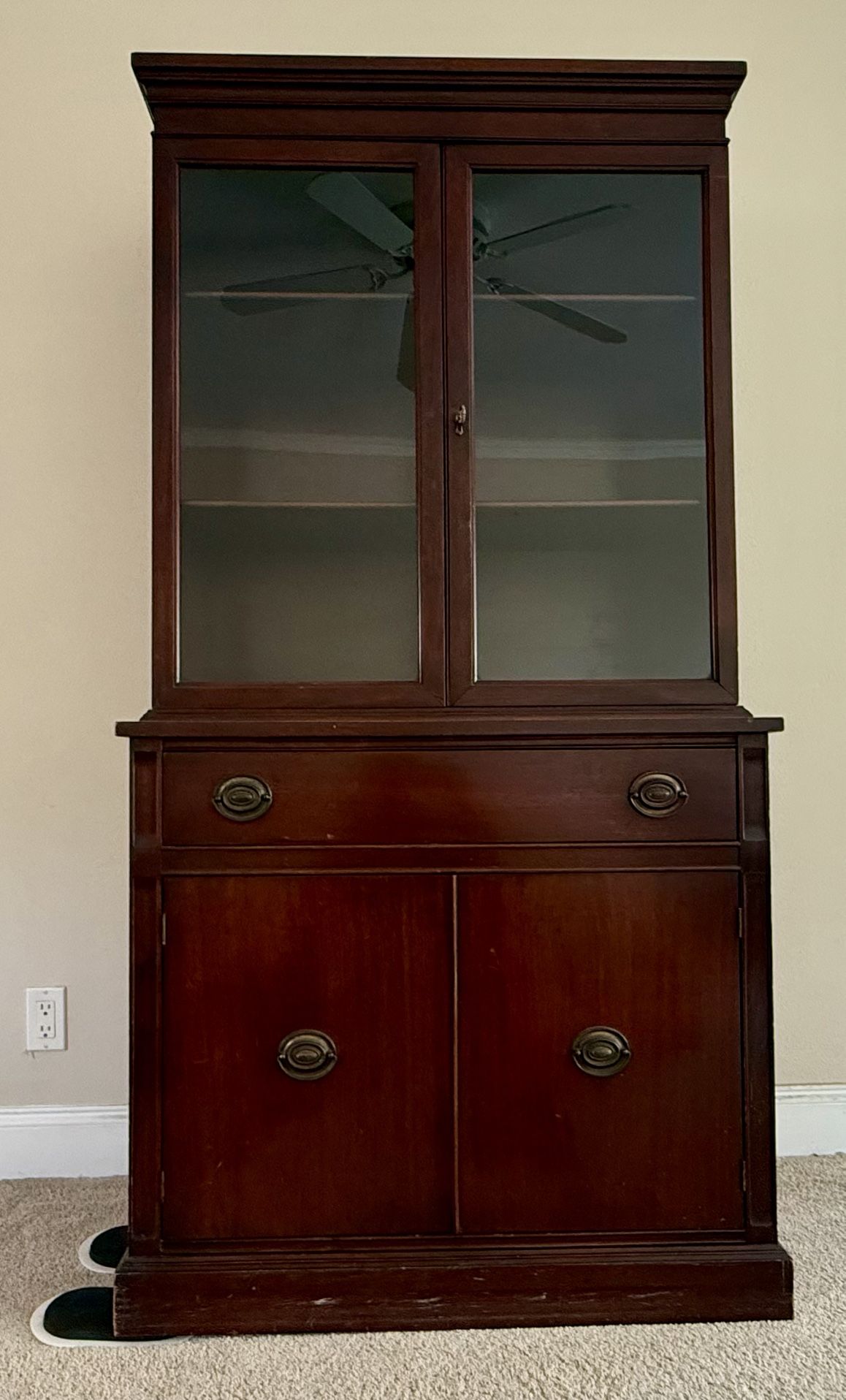 Vintage cabinet