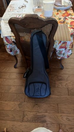 Brand-New 3/4 size Cordoba Classical Guitar Gig Case and Classical Guitar Strap