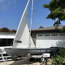 20’ Flying Dutchman Sailboat 