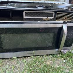 Frigidaire microwave 