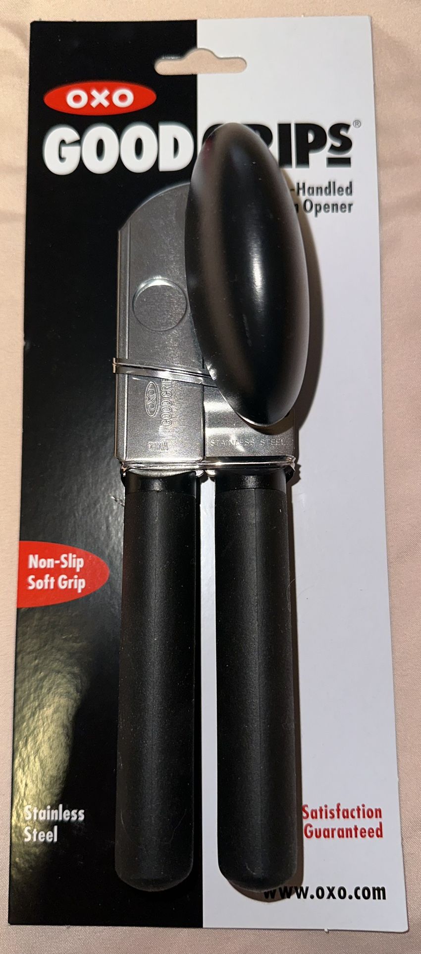 OXO 28081 Good Grips Soft-Handled Can Opener - Black New