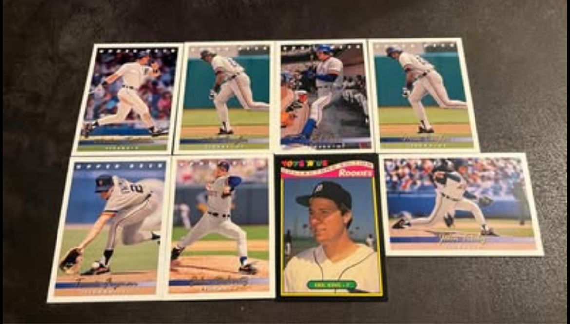 Lot of 8 Detroit Tigers MLB CARDS