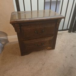 Nightstand/Side Table