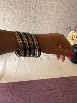 Set of 12 bangles