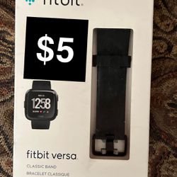 FITBIT Versa Smart Watch Tracker Classic Band/Bracelet Black Size S/Small NEW!