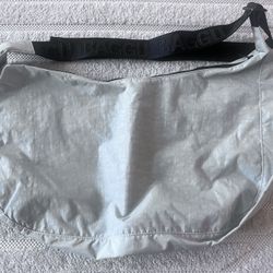 BAGGU Large Crescent Bag