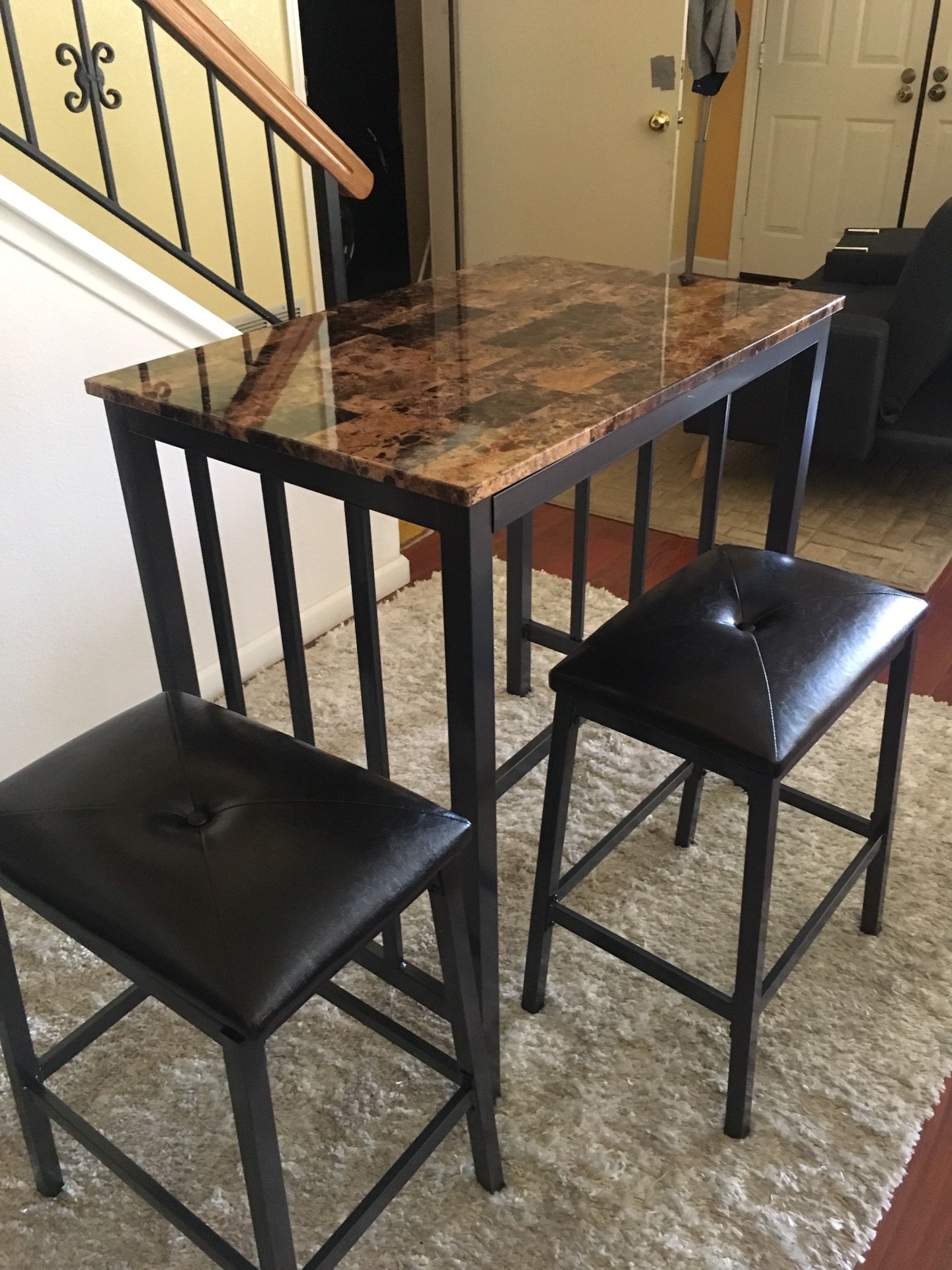 Brand new counter high pub set. Free curbside delivery included