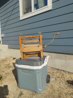Anchor brand laundry clothes wringer vintage decor $120.00