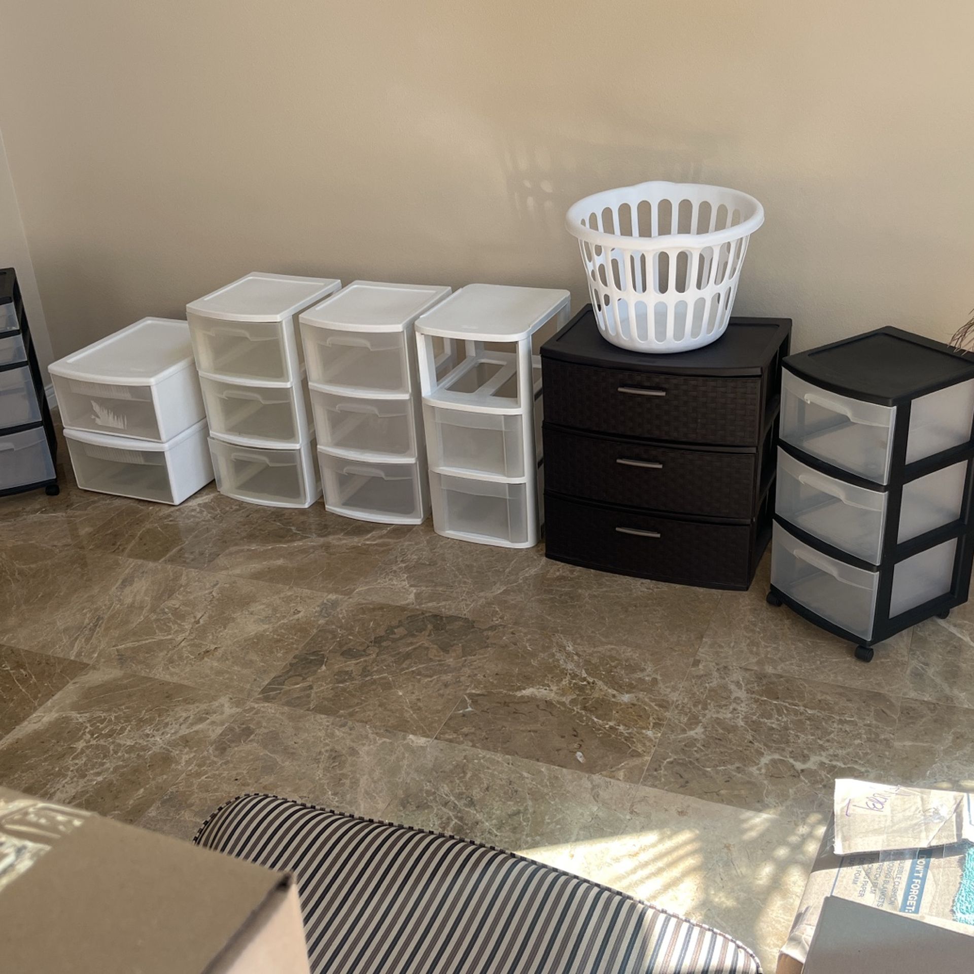 Plastic drawer units with laundry basket