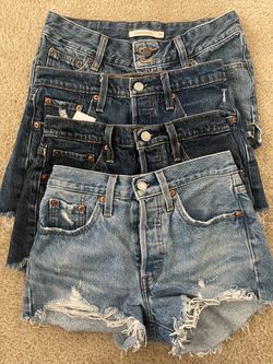Levi’s shorts