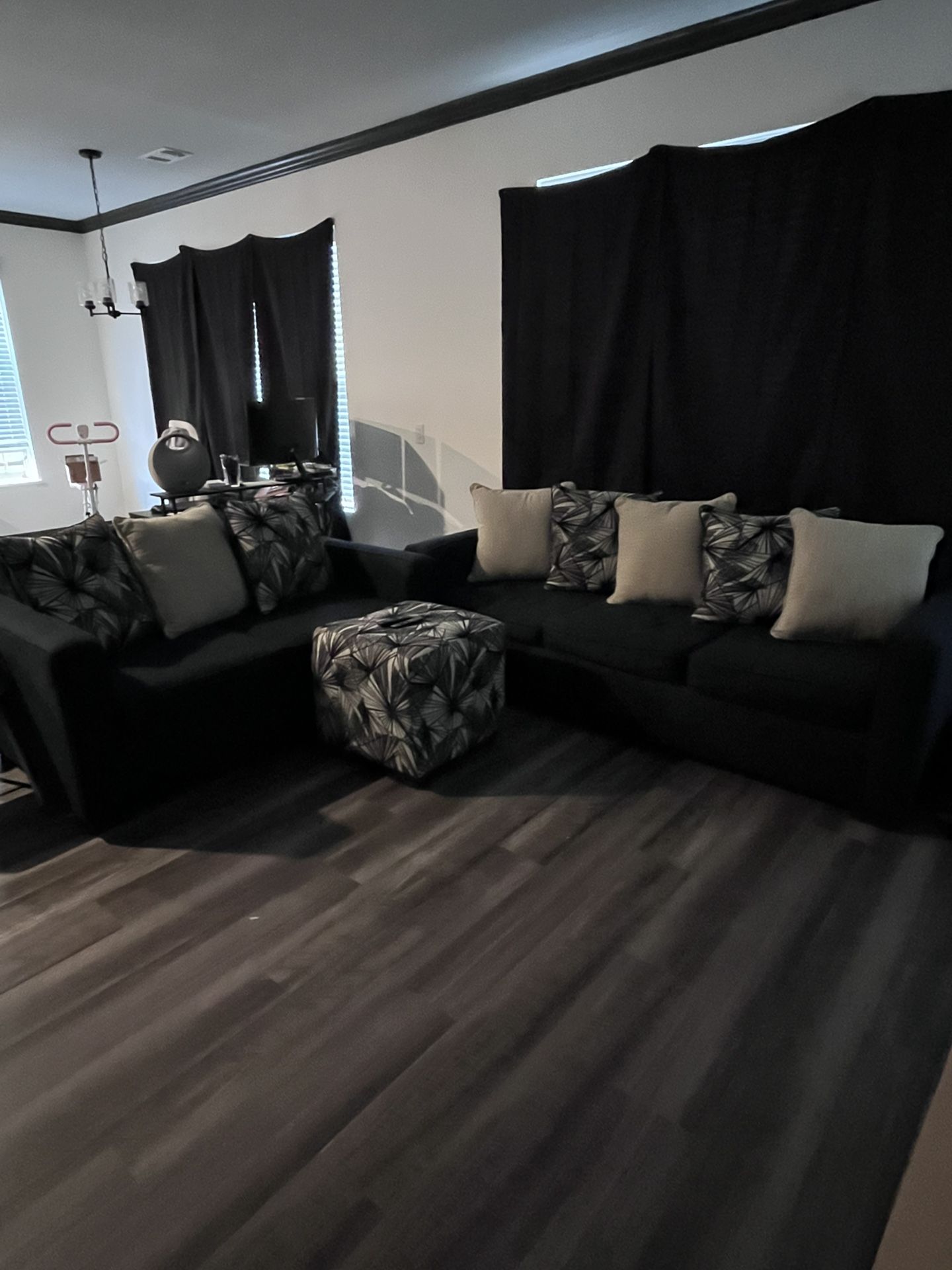 Couch & Ottoman