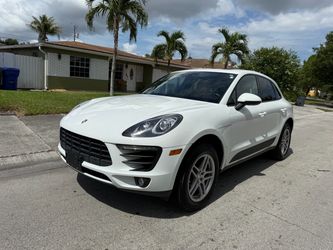 2017 Porsche Macan